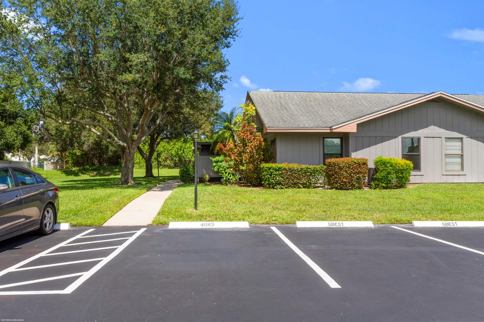 4083 NW Cinnamon Tree Circle, Jensen Beach, FL 34957 photo 2