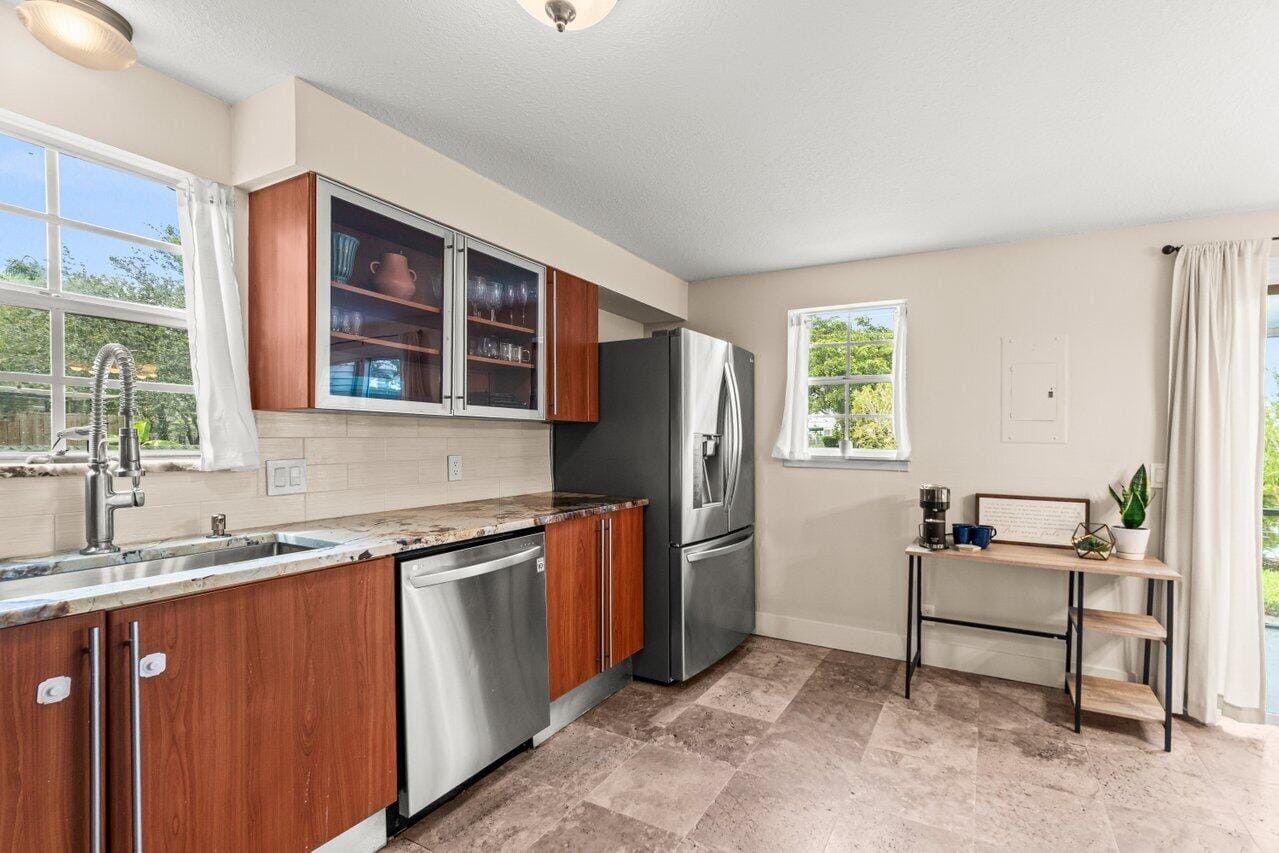 209 Old English Drive — photo 10