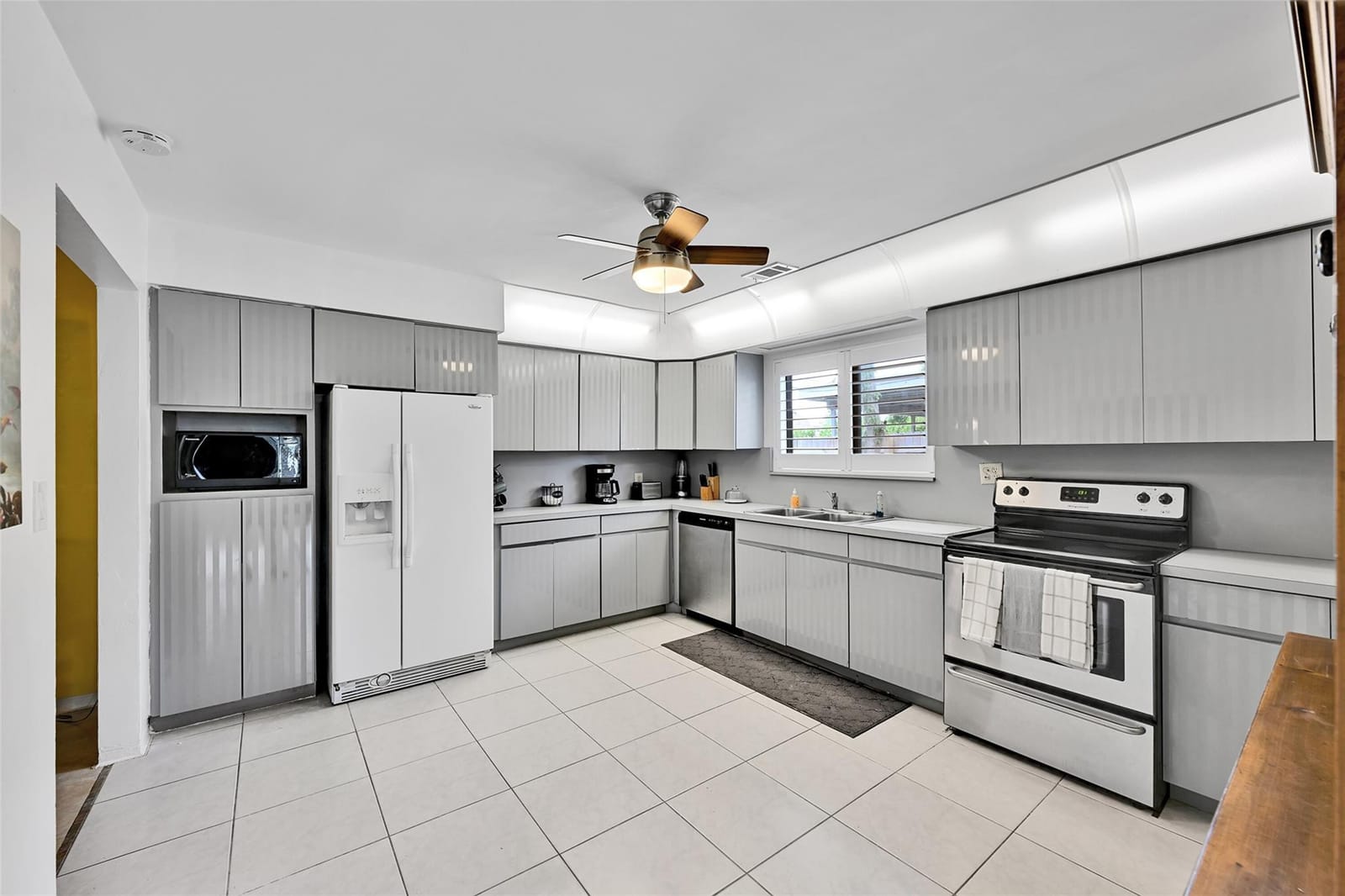900 SE 13th Court — photo 10