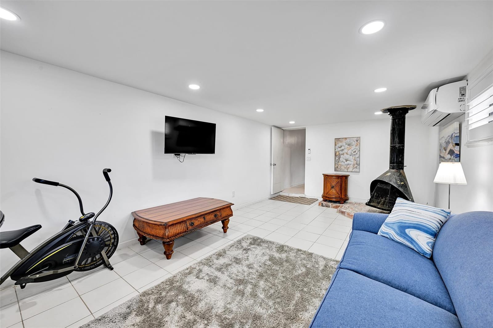 900 SE 13th Court, Deerfield Beach, FL 33441 photo 14