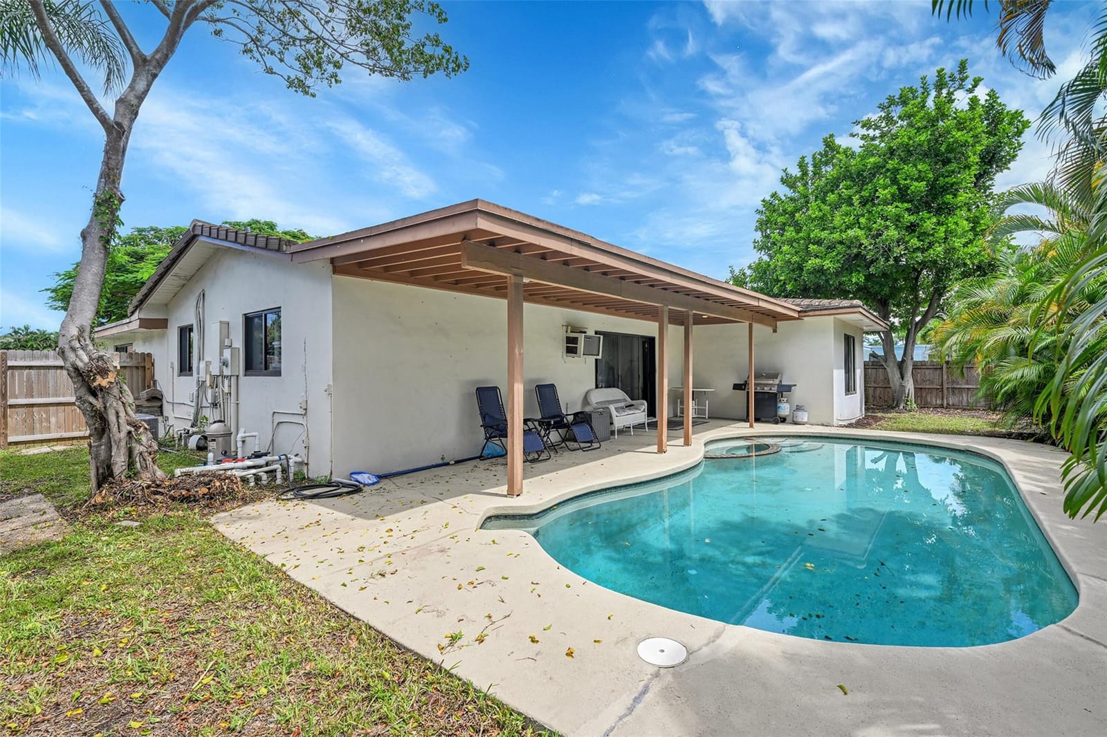 900 SE 13th Court, Deerfield Beach, FL 33441 photo 24