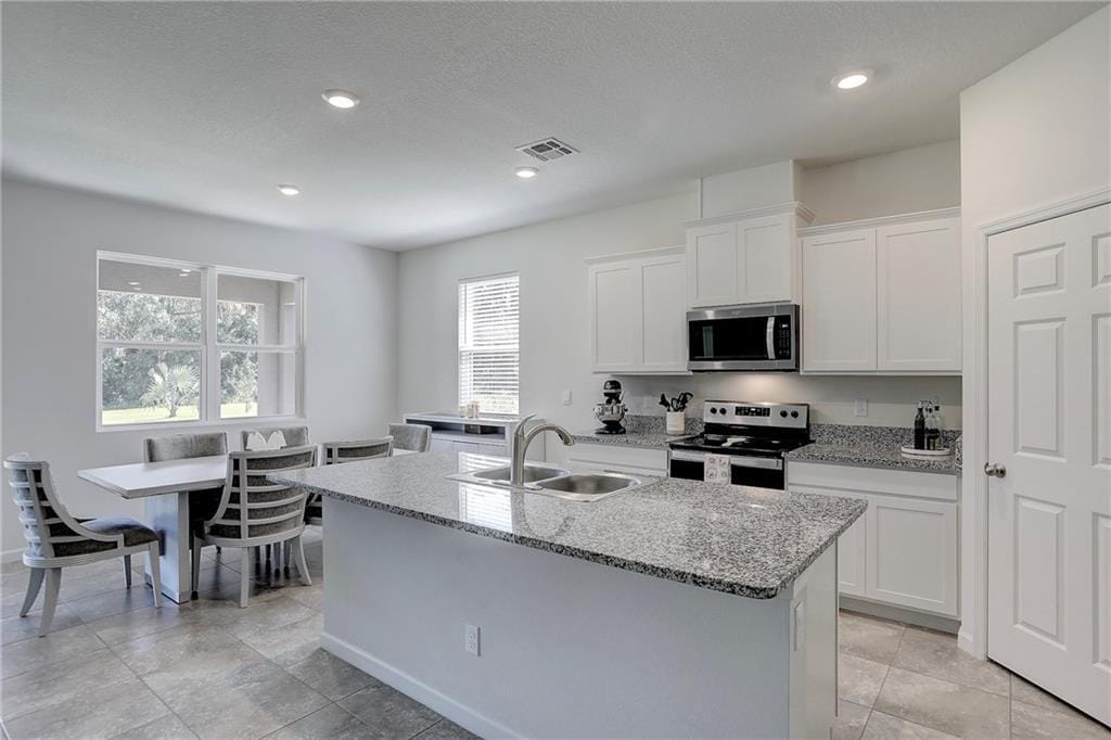 2341 Crowned Eagle Circle SW, Vero Beach, FL 32962 photo 15