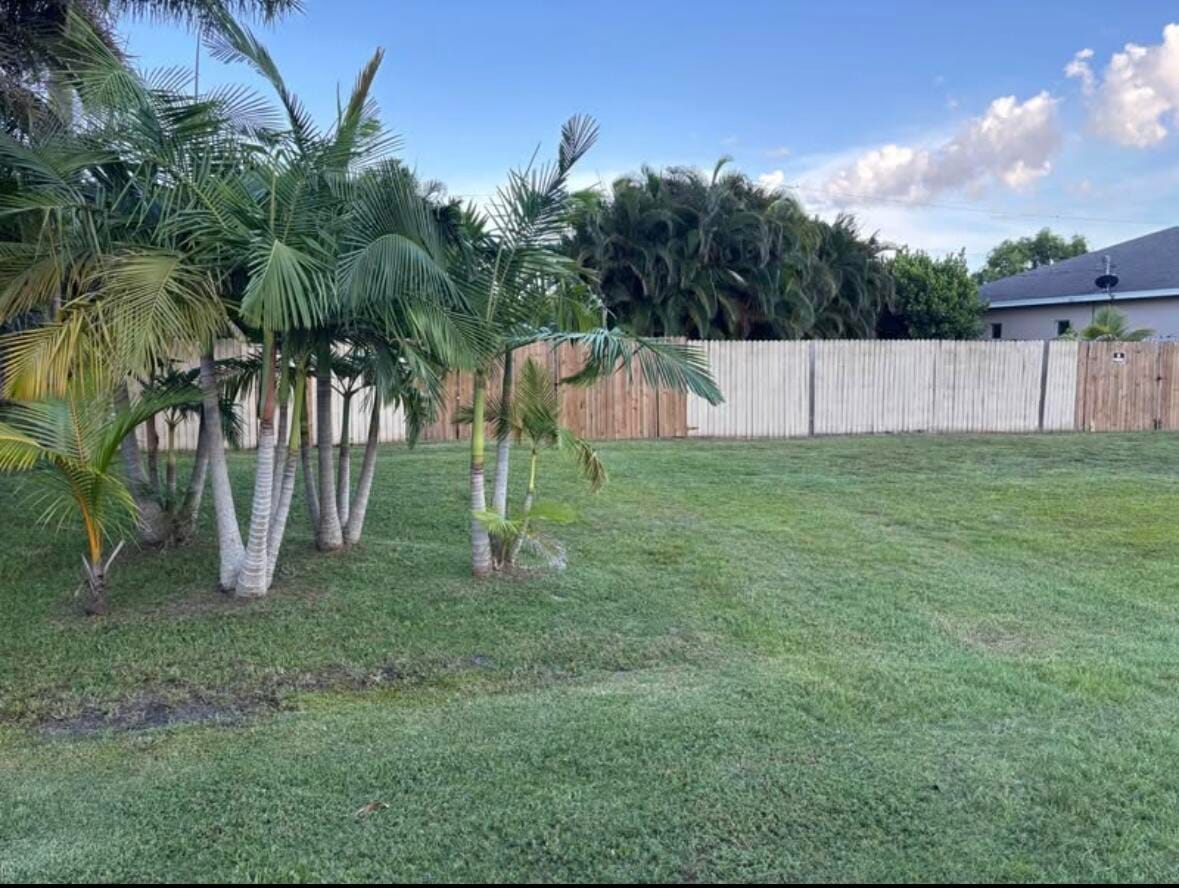 2265 SE Blackwell Drive, Port St. Lucie, FL 34953