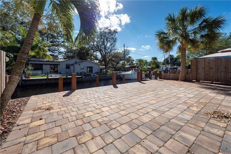 924 Orange Isle Isle 924-926 — photo 3