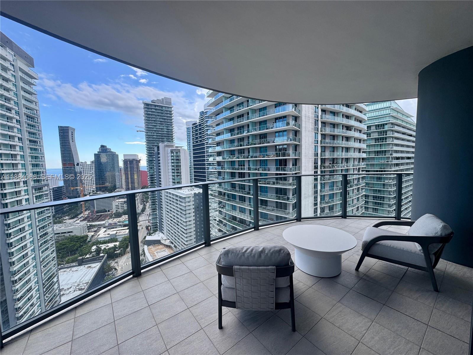 1000 Brickell Plaza 3302, Miami, FL 33131, Miami