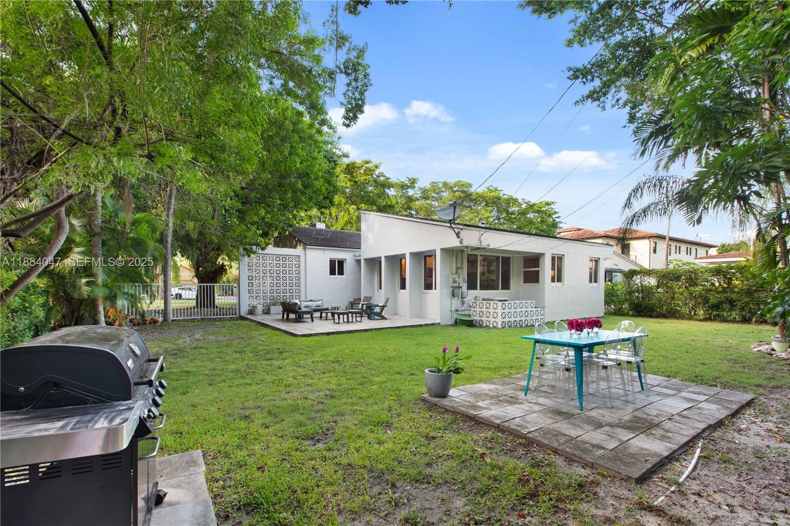 412 Zamora Avenue, Coral Gables, FL 33134 photo 18