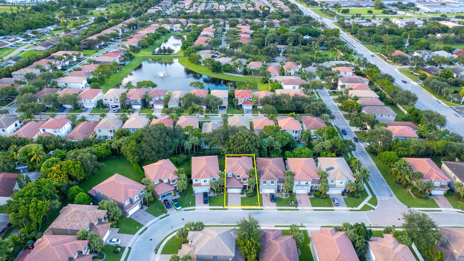 1067 Grove Park Circle, Boynton Beach, FL 33436 photo 2