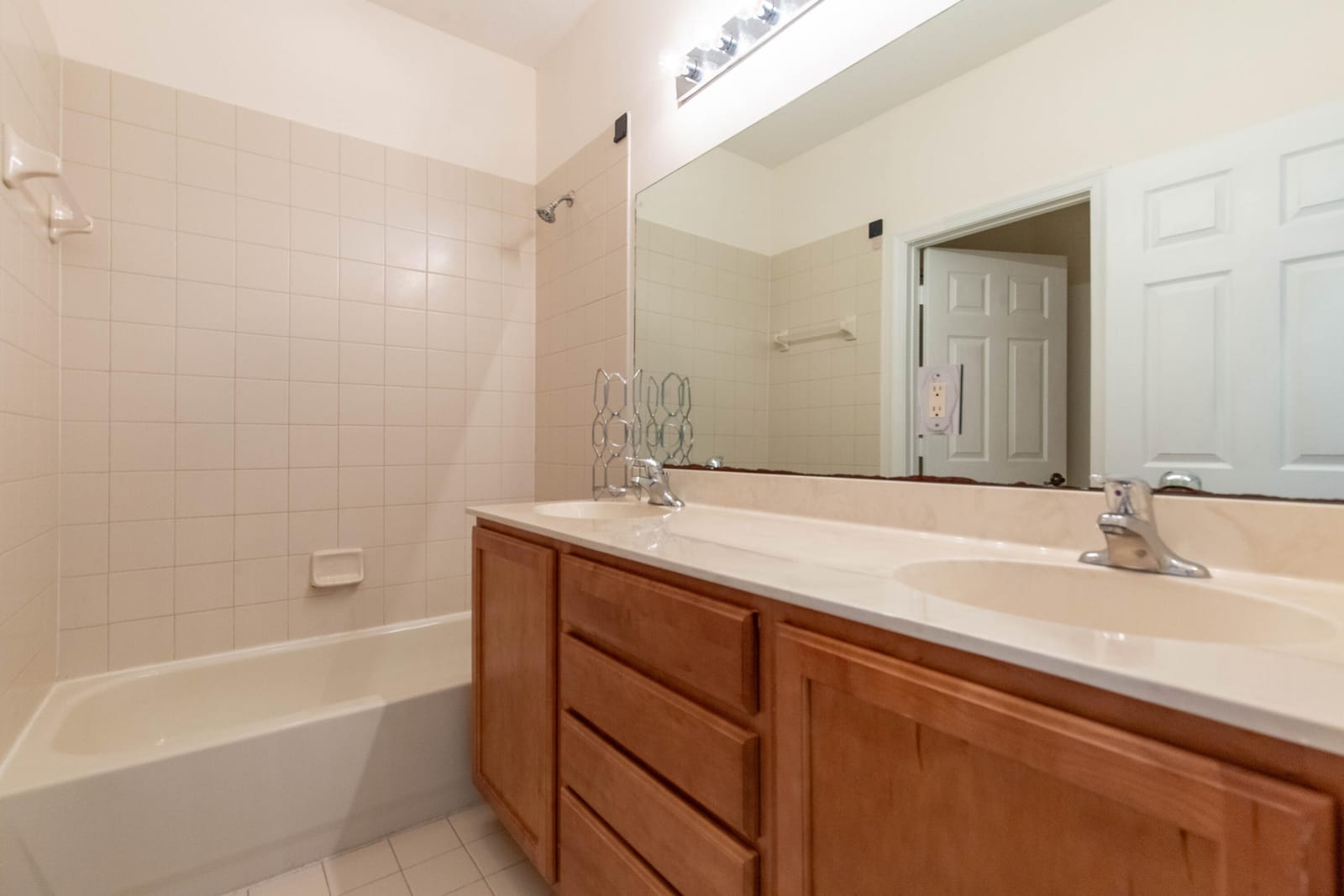 1067 Grove Park Circle, Boynton Beach, FL 33436 photo 17
