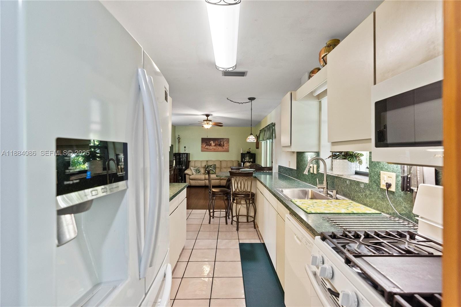 19910 SW 92nd Avenue, Cutler Bay, FL 33157 photo 19