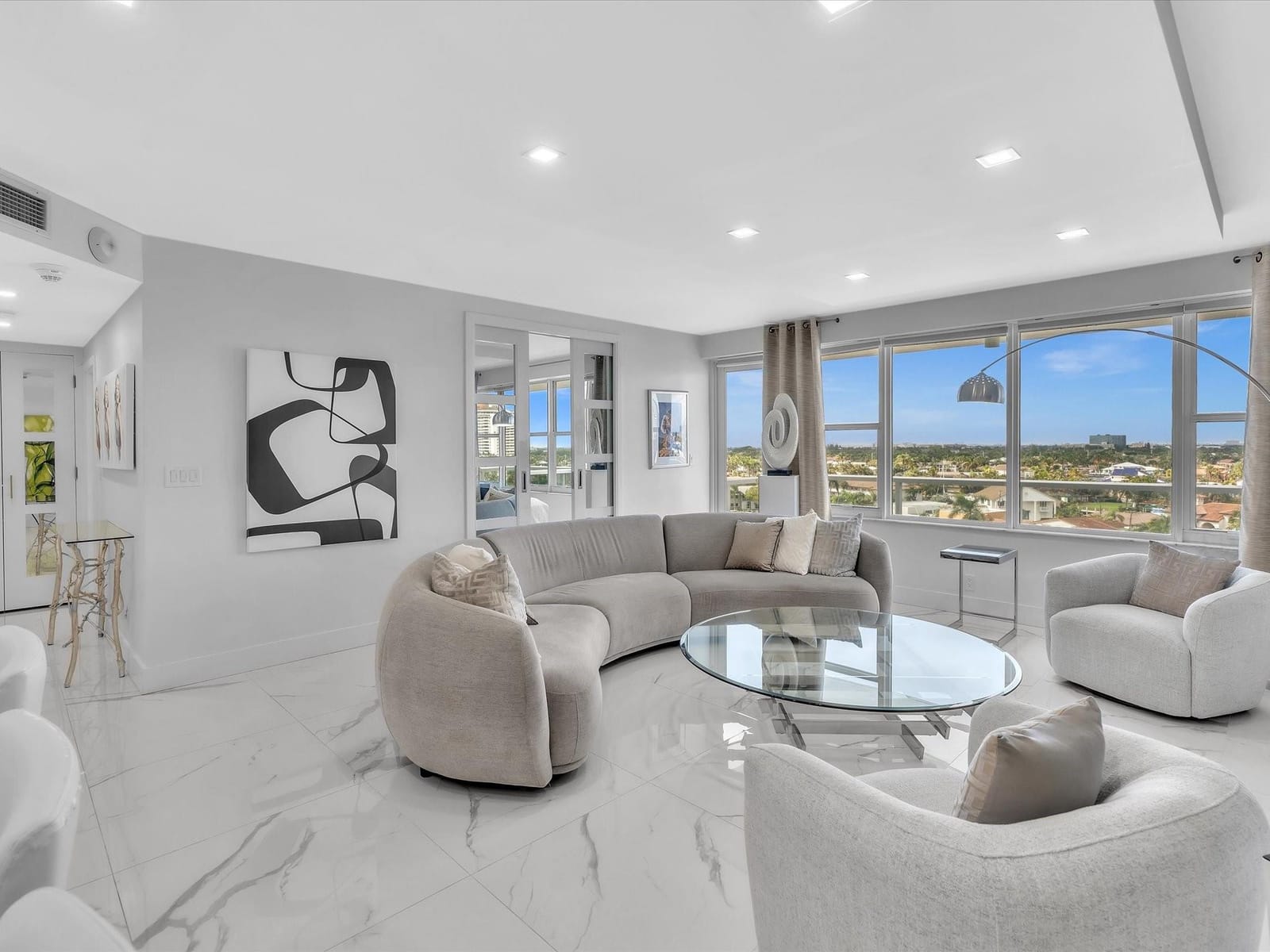 3300 NE 36th Street 806, Fort Lauderdale, FL 33308