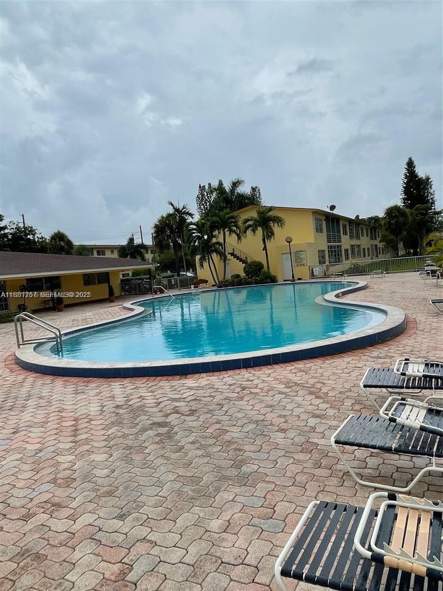 20201 NE 29th Court D112, Aventura, FL 33180, Aventura