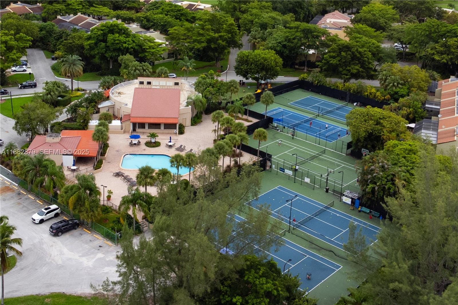 9868 Costa Del Sol Boulevard F-93, Doral, FL 33178 photo 30