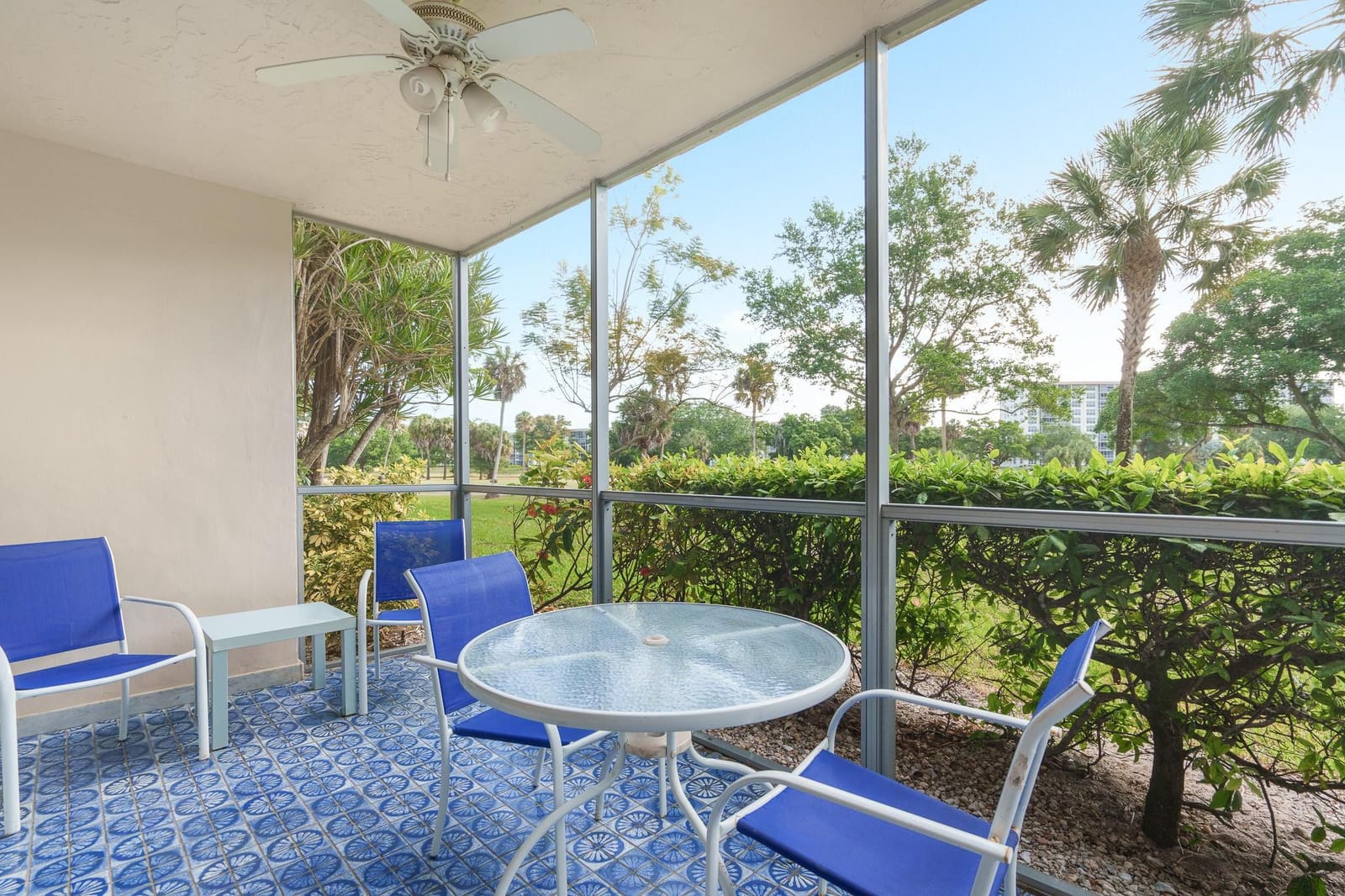3800 Oaks Clubhouse Drive 110, Pompano Beach, FL 33069 photo 27