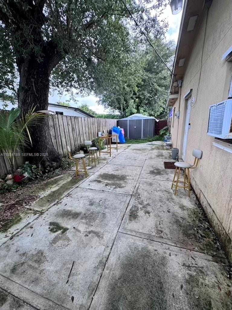 955 SW 75th Avenue, Miami, FL 33144 photo 15