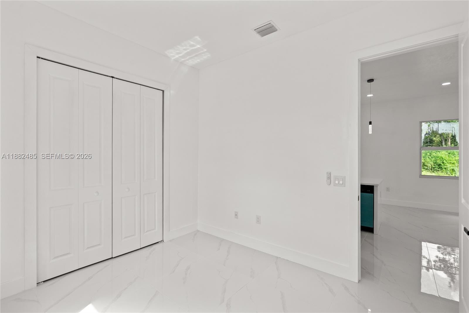 936 Anthony E — photo 10