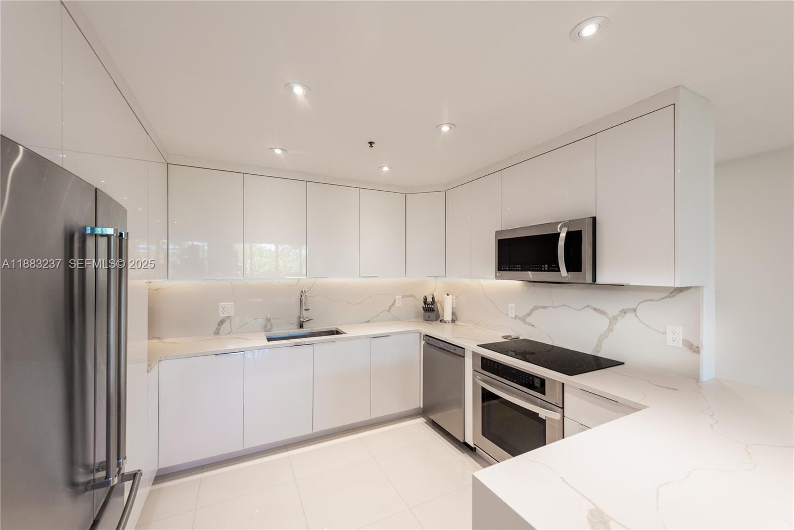251 Crandon Boulevard 227 — photo 3