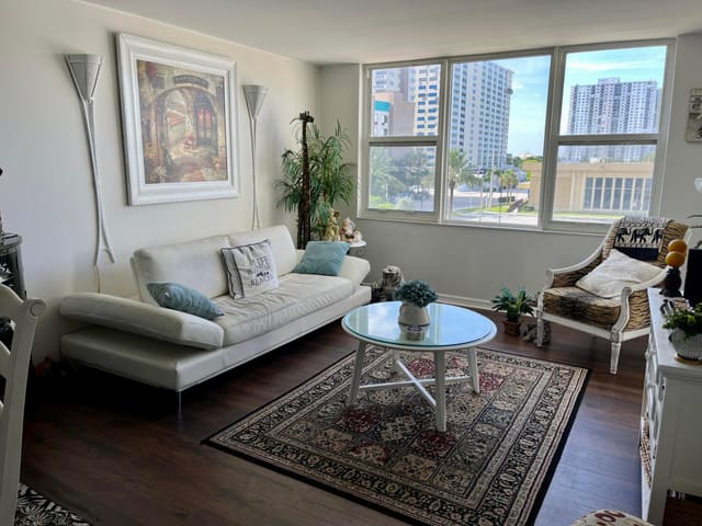 201 N Ocean Boulevard 302, Granada House, Pompano Beach, FL