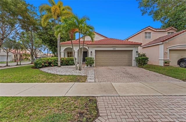 4345 Willow Ridge Drive, Weston, FL 33331