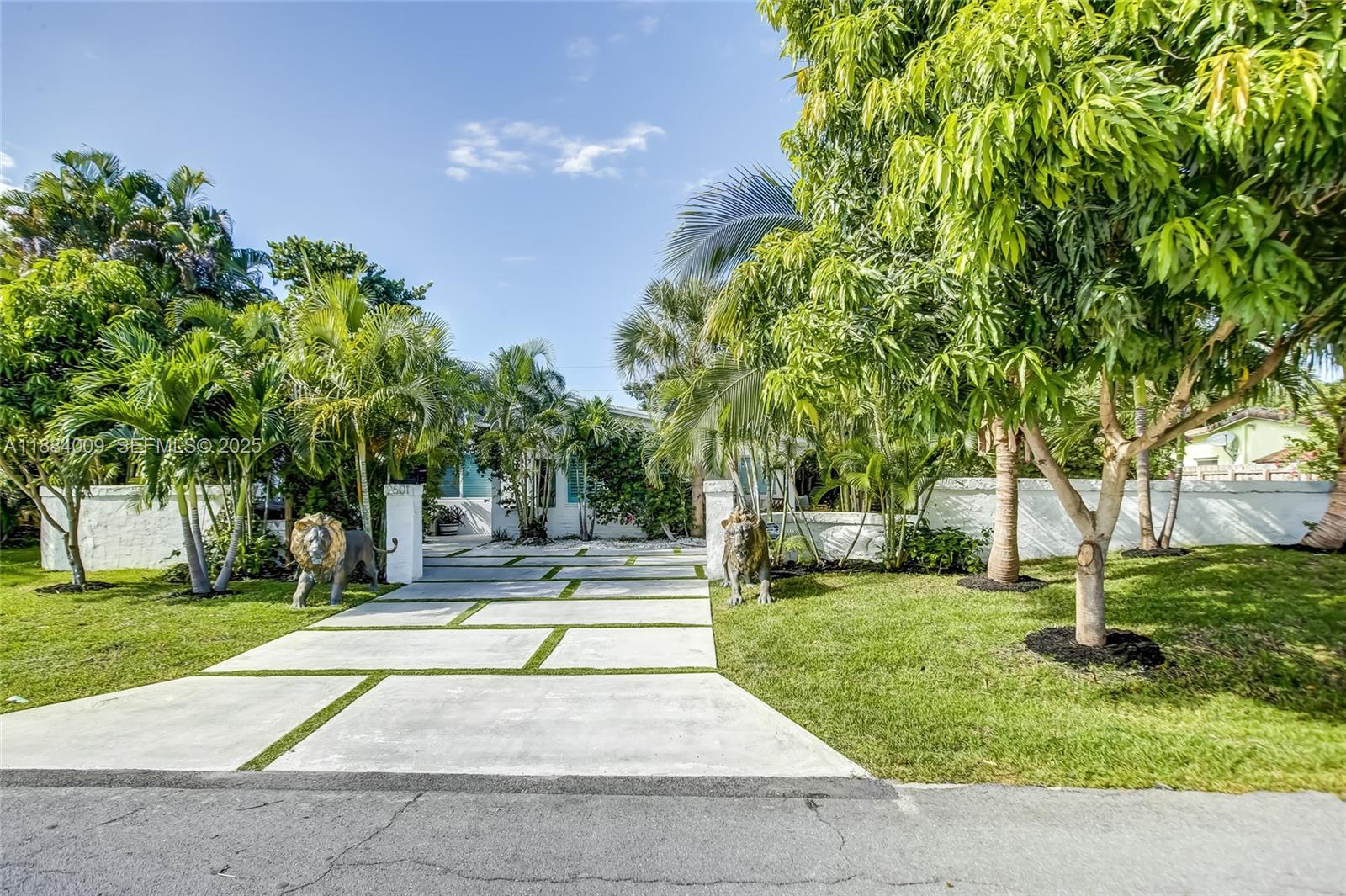 2601 NE 11th Court, Fort Lauderdale, FL 33304, Fort Lauderdale