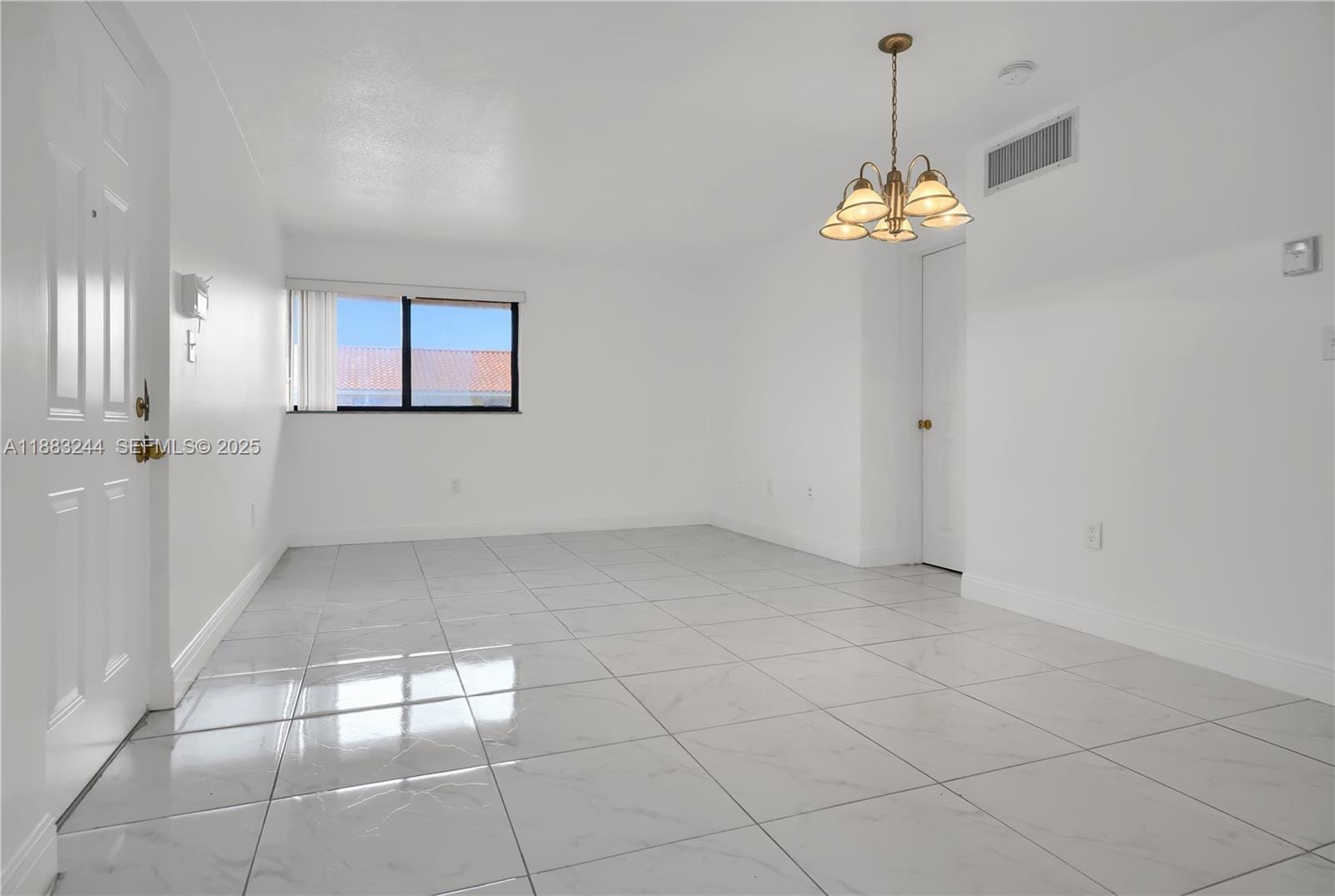 2740 W 61st Street 204, Hialeah, FL 33016 photo 7