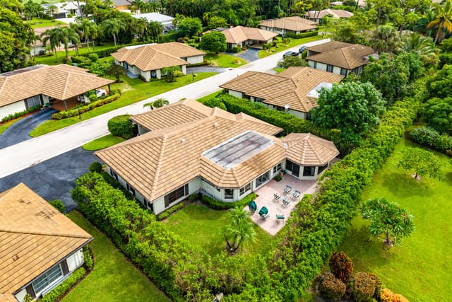 530 Forestview Drive, sold in Forestview Villas, Atlantis, FL