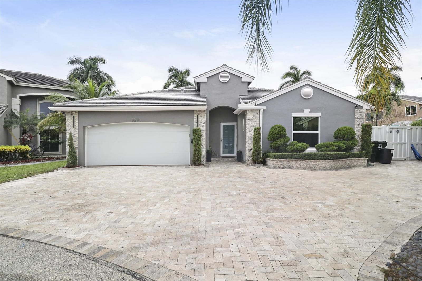 5253 NW 55th Terrace — photo 3