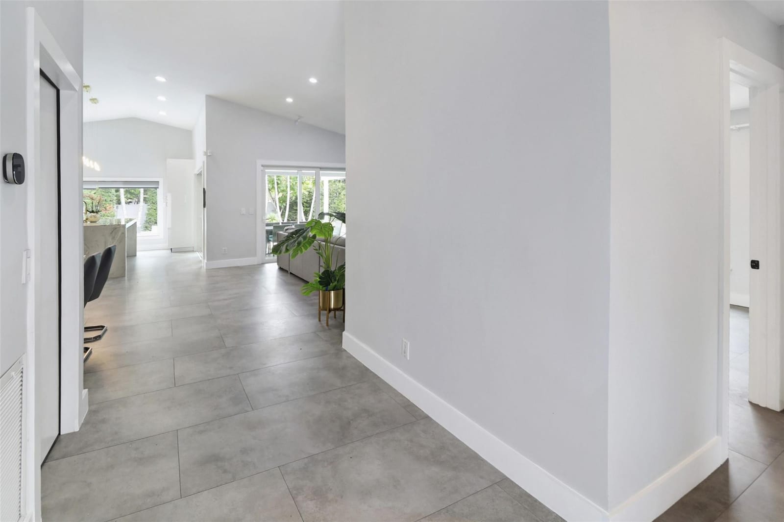 5253 NW 55th Terrace — photo 8