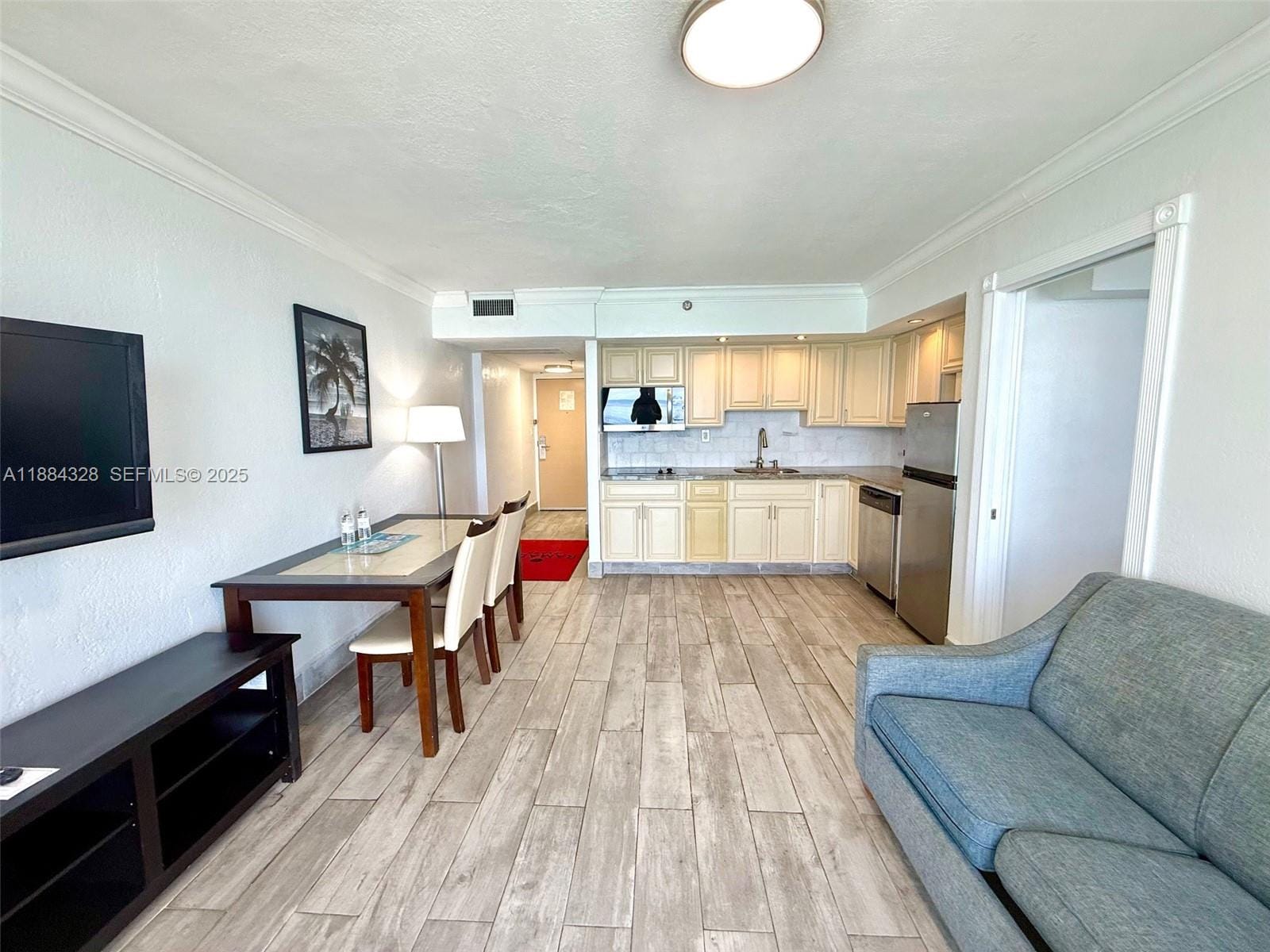 19201 Collins Avenue 1016, Sunny Isles Beach, FL 33160