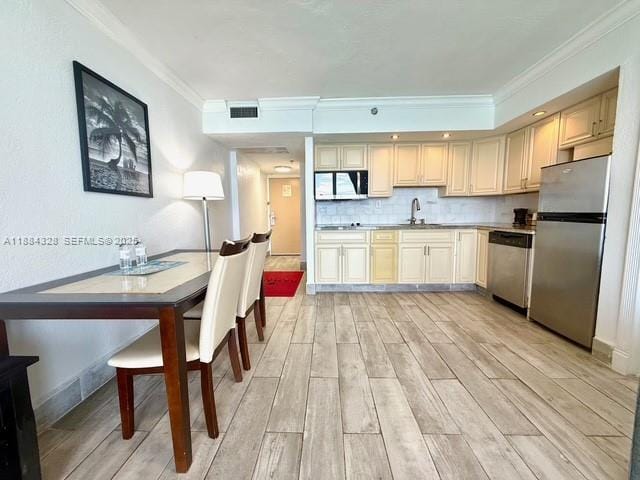 19201 Collins Avenue 1016, Sunny Isles Beach, FL 33160 photo 2
