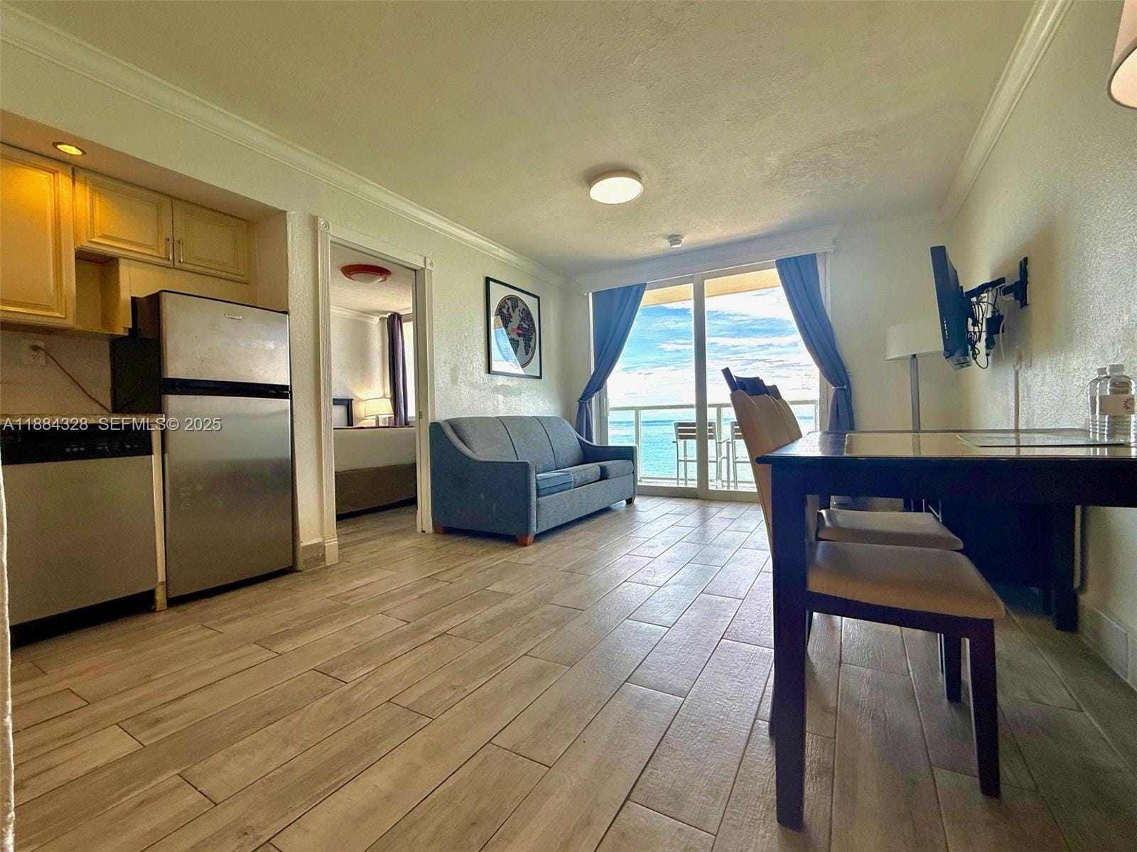 19201 Collins Avenue 1016, Sunny Isles Beach, FL 33160 photo 4