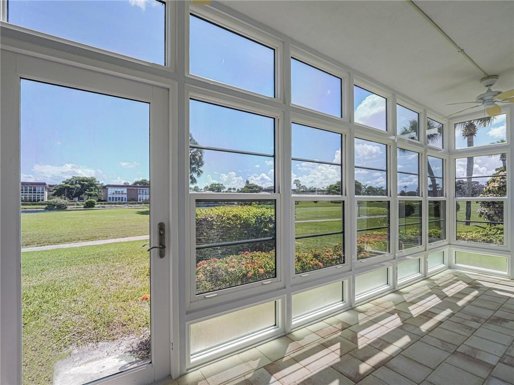 111 Spring Lake Court 106, Vero Beach, FL 32962 photo 18