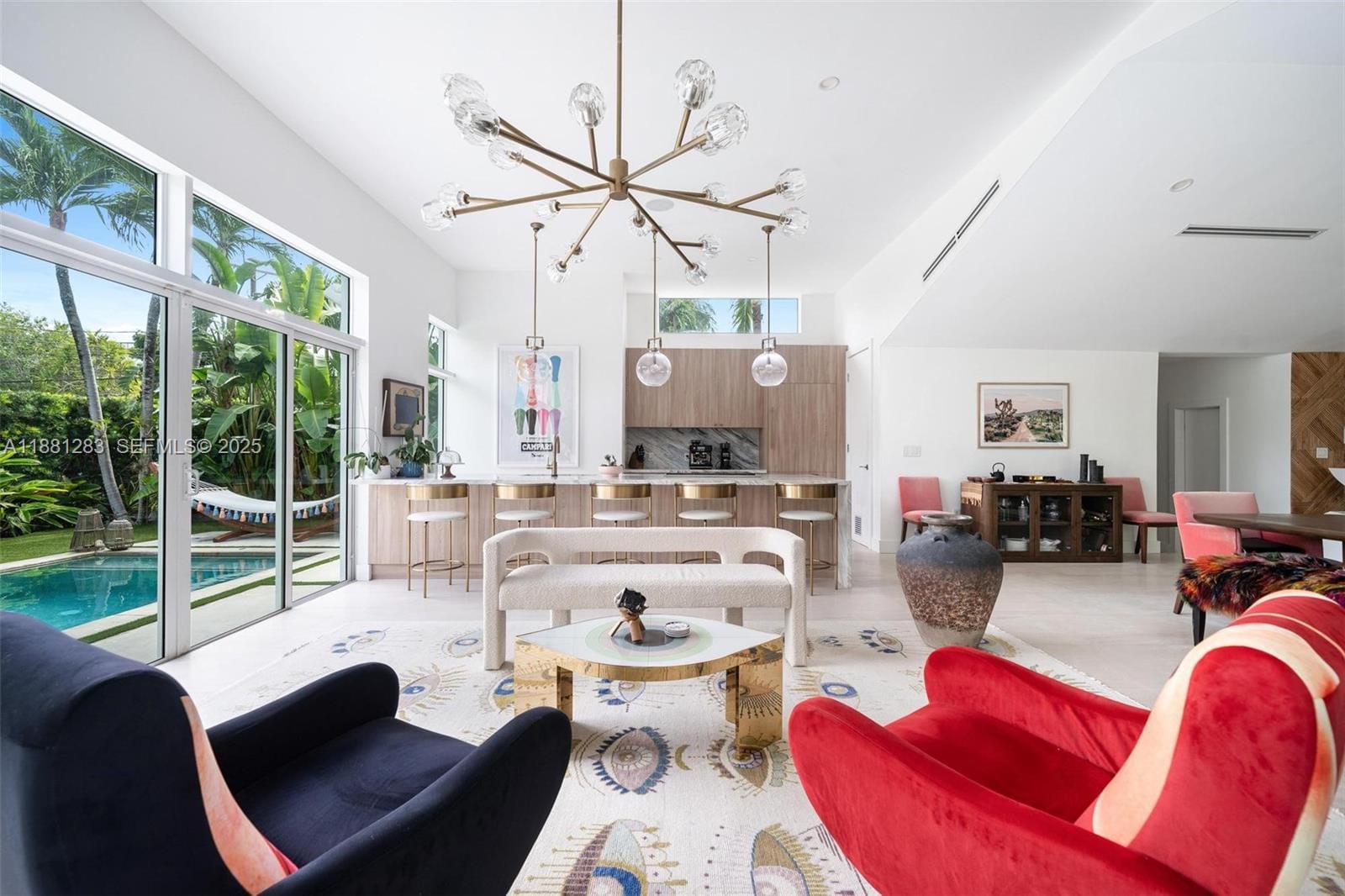 520 E Dilido Drive — photo 3