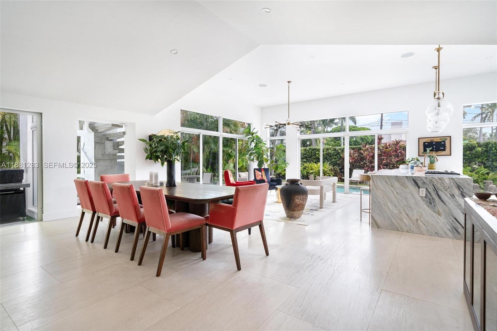 520 E Dilido Drive — photo 7