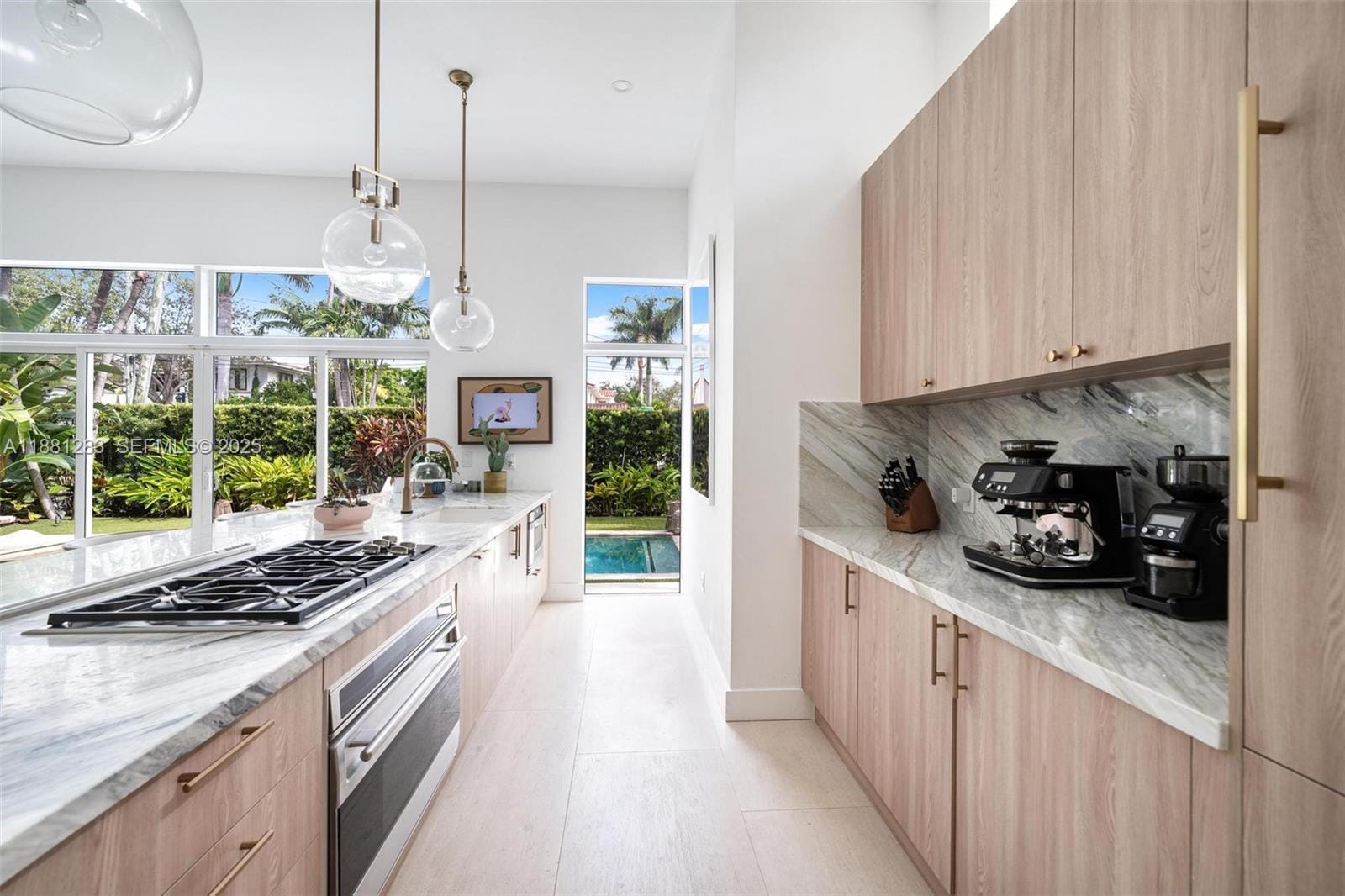 520 E Dilido Drive — photo 10