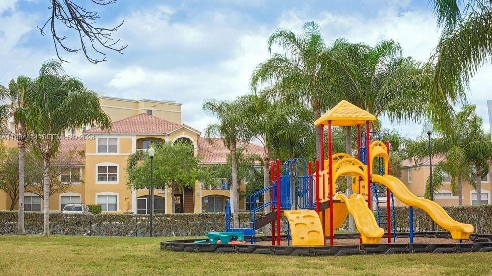 5560 NW 61st Street 704, Coconut Creek, FL 33073 photo 7