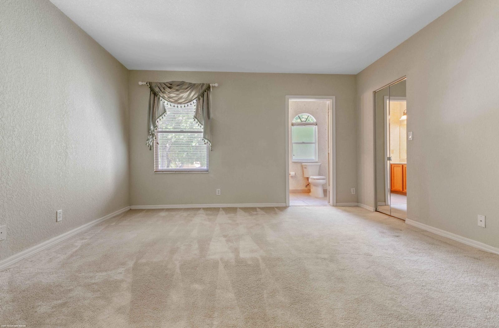 1484 New Castle Terrace — photo 11