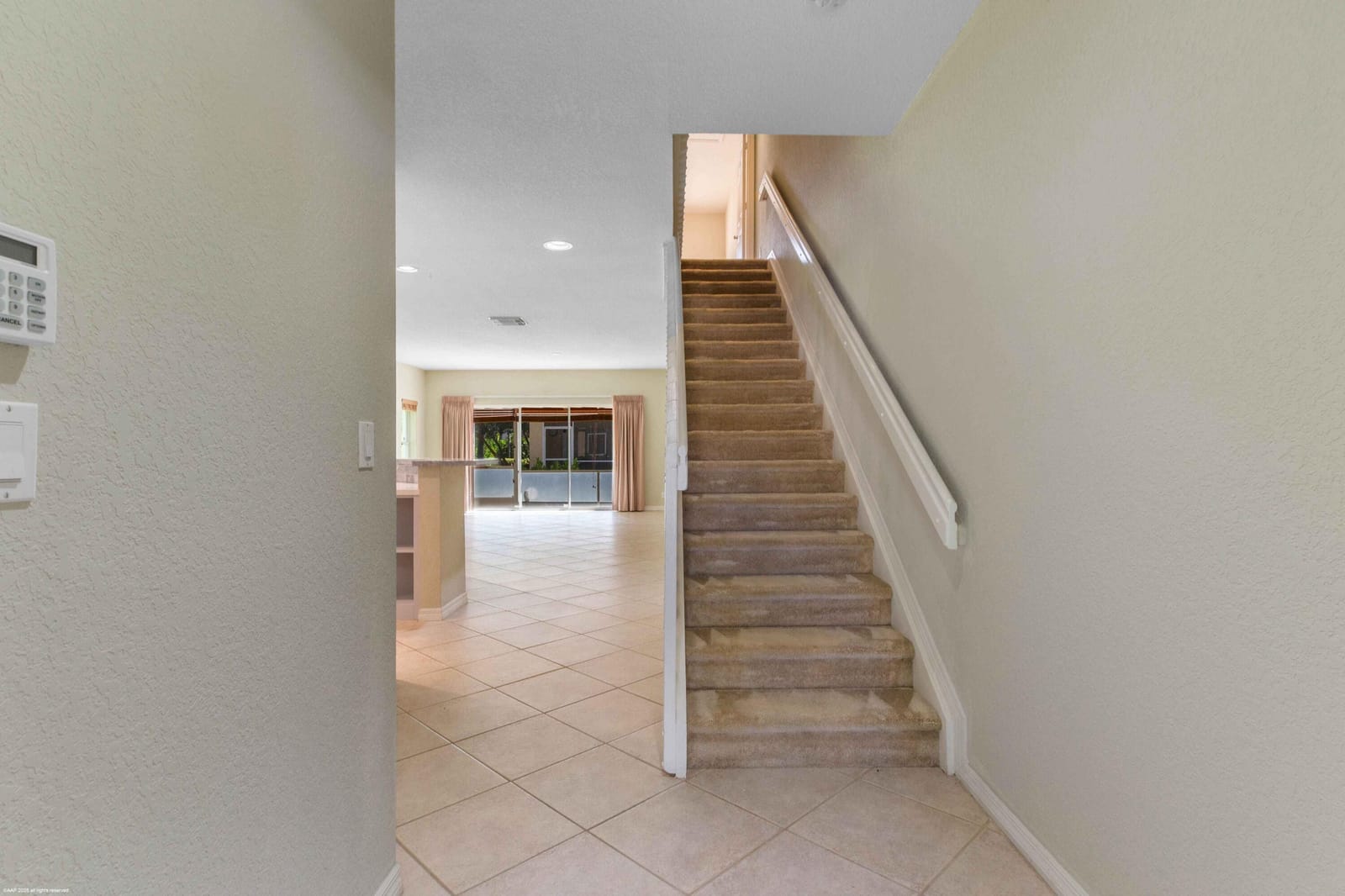 1484 New Castle Terrace — photo 3