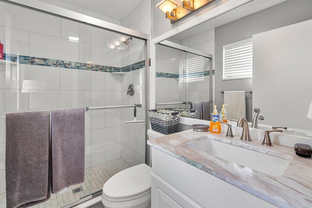 4654 Lucerne Lakes Boulevard 206, Lake Worth, FL 33467 photo 14