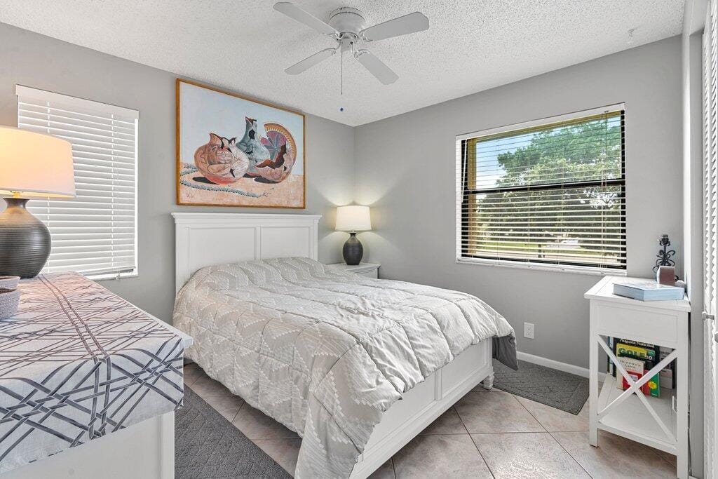 4654 Lucerne Lakes Boulevard 206, Lake Worth, FL 33467 photo 8