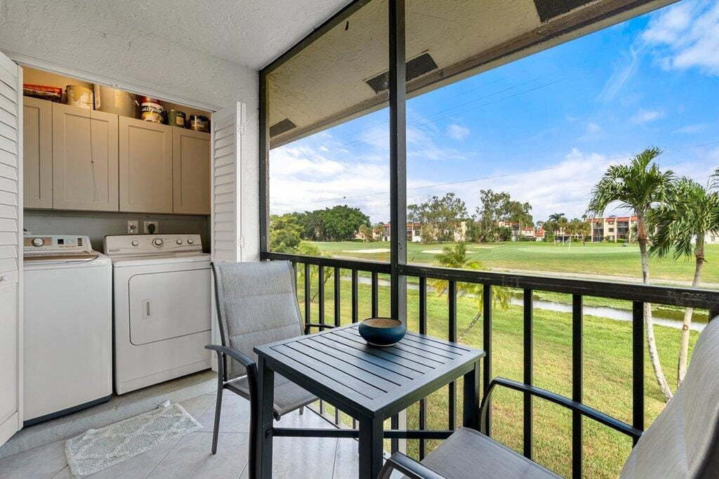 4654 Lucerne Lakes Boulevard 206, Lake Worth, FL 33467 photo 10