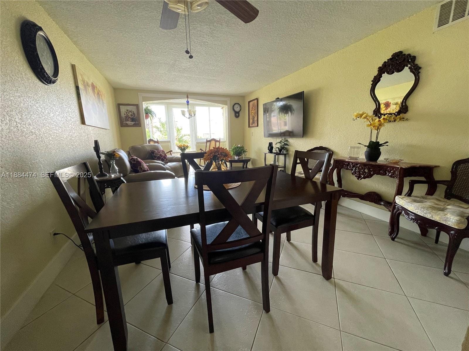 9041 Sunrise Lakes Boulevard 108, Sunrise, FL 33322 photo 14