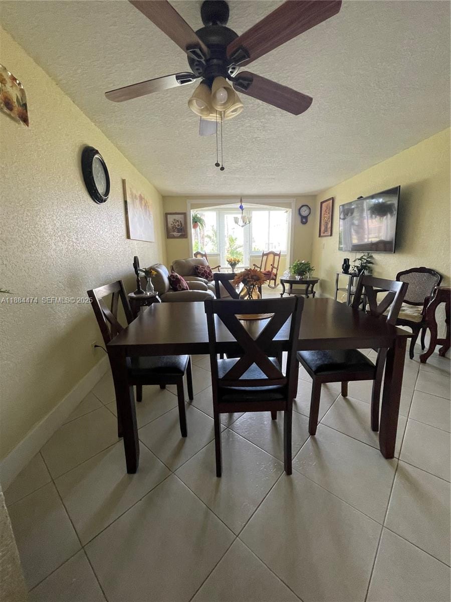 9041 Sunrise Lakes Boulevard 108, Sunrise, FL 33322 photo 15
