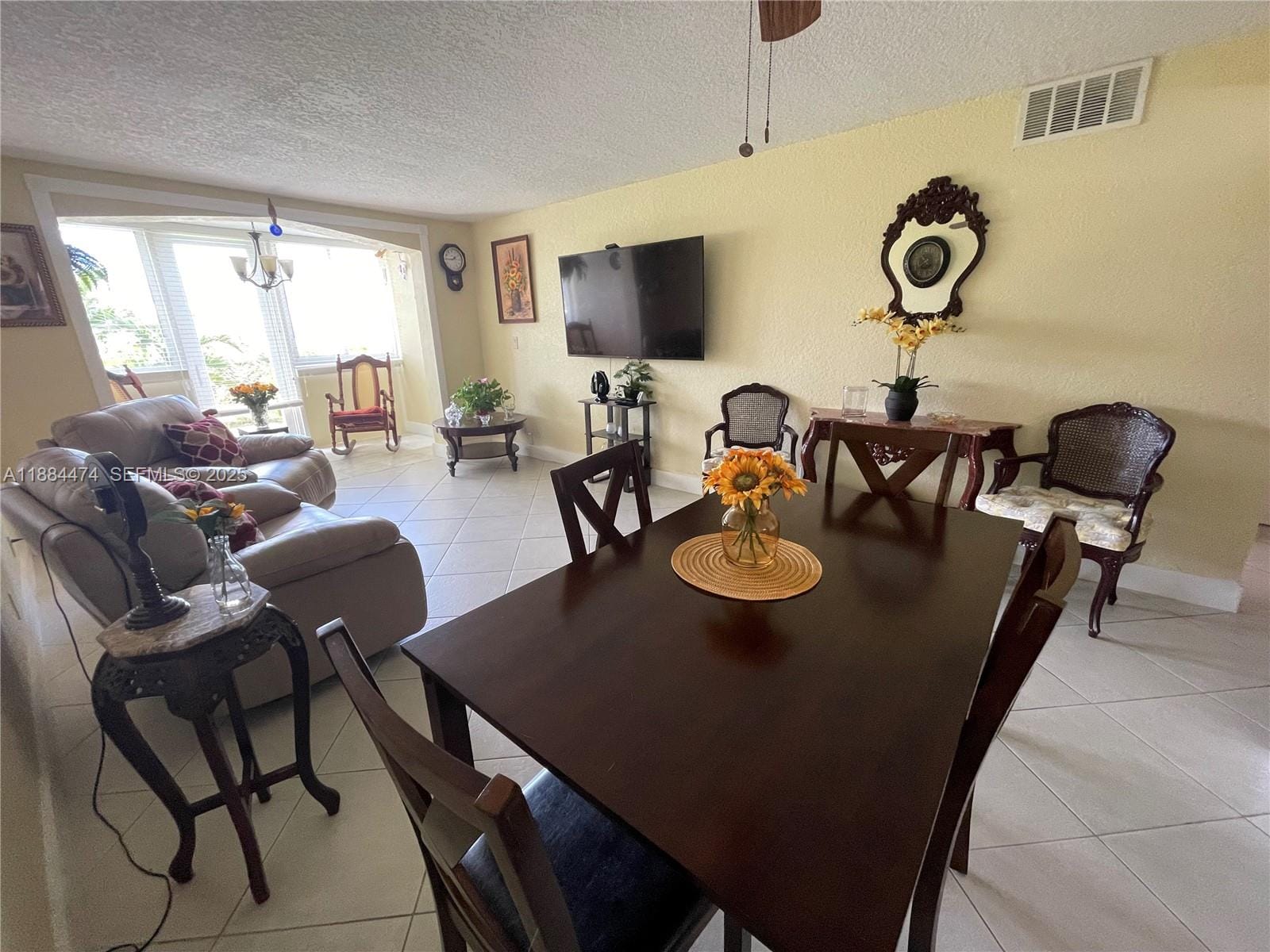 9041 Sunrise Lakes Boulevard 108, Sunrise, FL 33322 photo 16