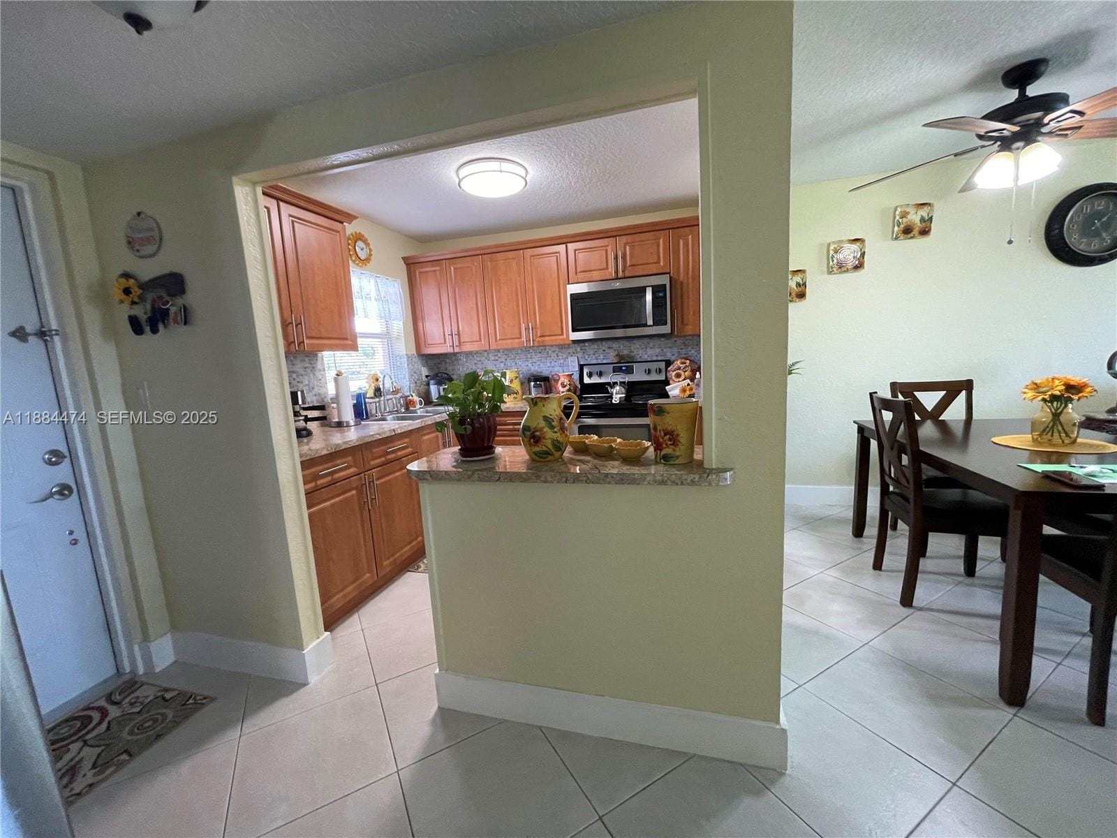 9041 Sunrise Lakes Boulevard 108 — photo 9