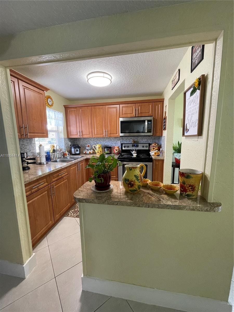 9041 Sunrise Lakes Boulevard 108 — photo 10