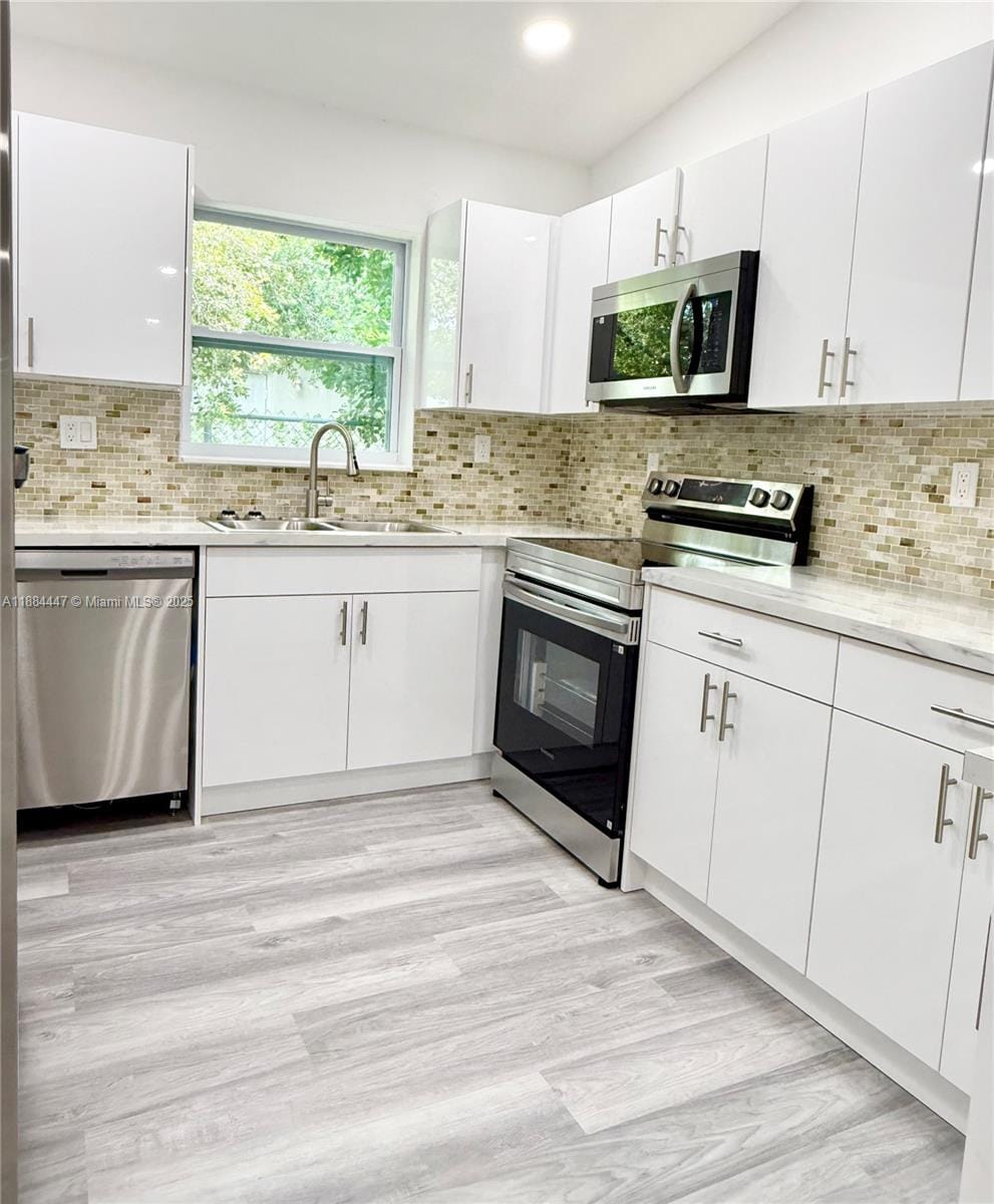 2850 NW 12th Court, Fort Lauderdale, FL 33311 photo 4