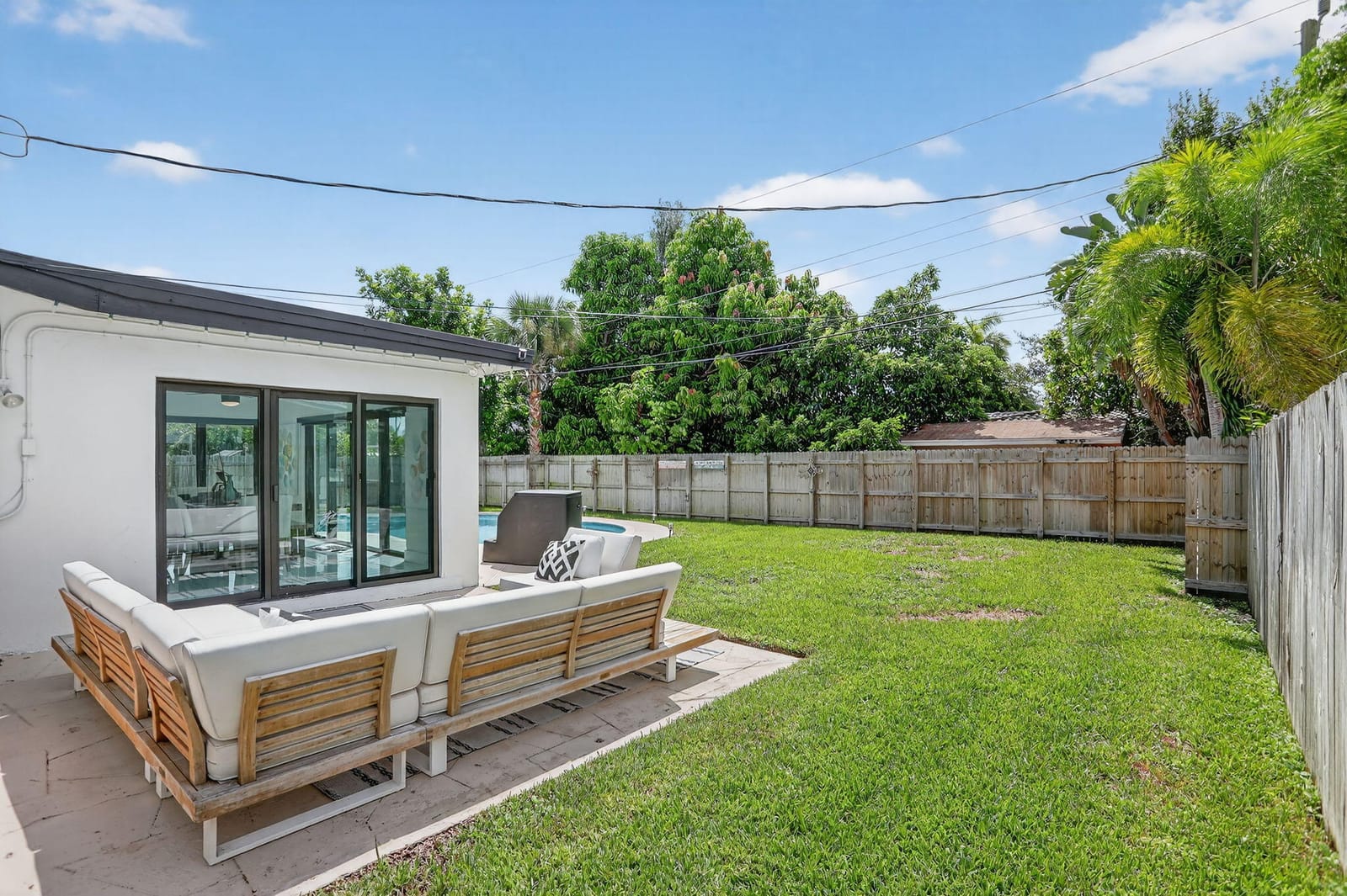 906 SE 13th Court — photo 12