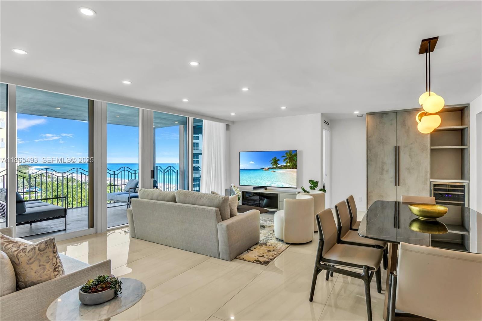 1500 Ocean Drive 1003 — photo 2