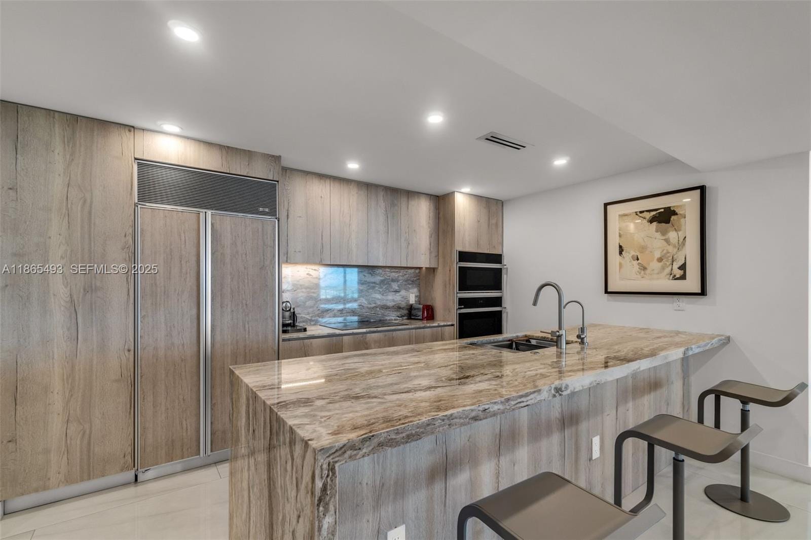 1500 Ocean Drive 1003 — photo 6