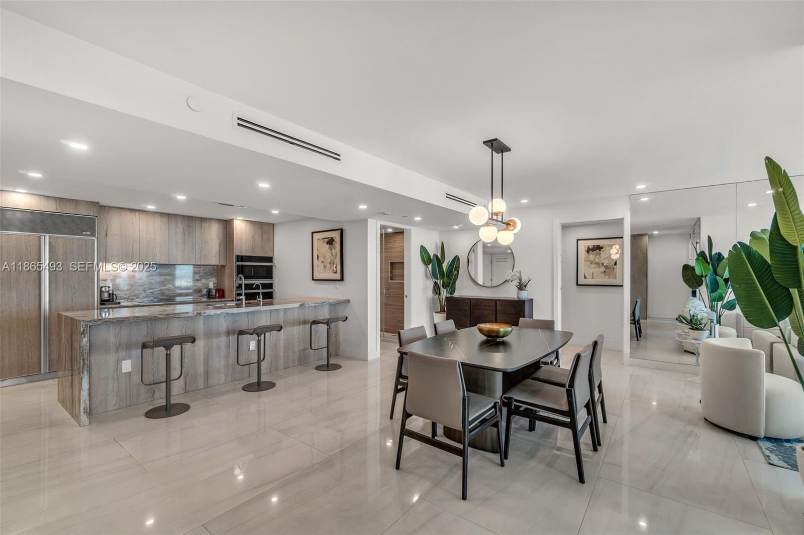 1500 Ocean Drive 1003 — photo 8